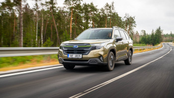 Vyražte na letní dovolenou s novým Subaru Foresterem – dostanete od nás letní balíček příslušenství ZDARMA!