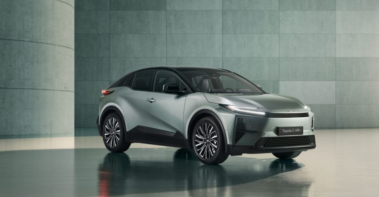 Toyota víkend 25. a 26. dubna