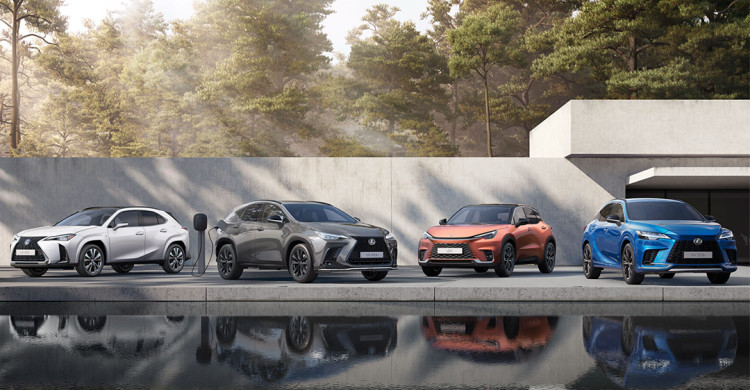 Výprodej skladových vozů Lexus se zvýhodněním až 30 %