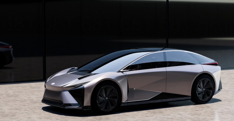 Lexus v Japonsku představí koncepty elektromobilů nové generace