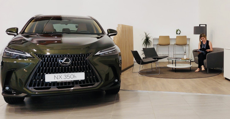 Otevření servisu Lexus v Uherském Hradišti